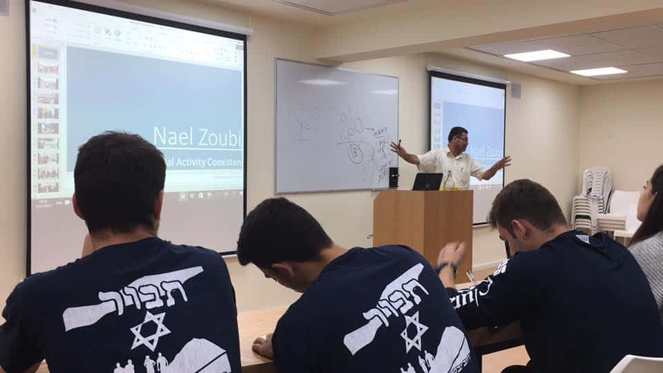 שיעור במכינת תבור. "לא היה לי ברור איך עושים את זה, אבל היה לי ברור שעושים את זה"